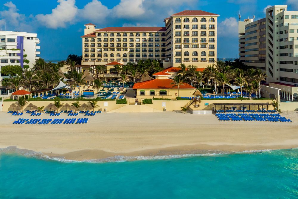 cancun airport transportation to GR Solaris Cancun All Inclusive