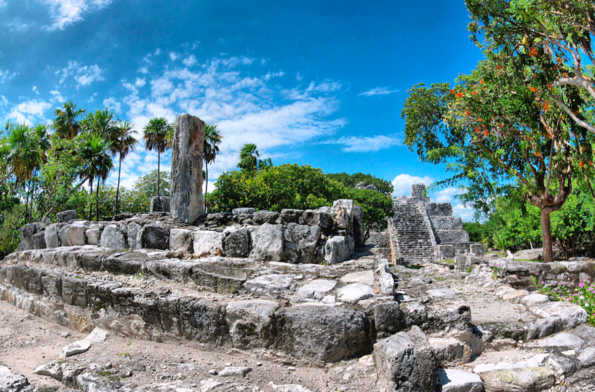 sitio arqueologico en cancun el Meco