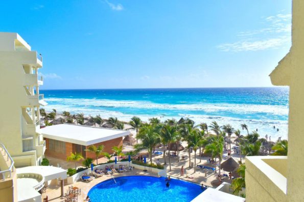 Hotel NYX Cancun 4 estrellas