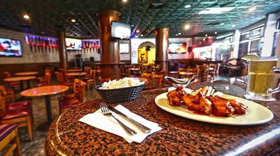 Toastina Sports Bar Cancun para ver futbol y tomar cerveza